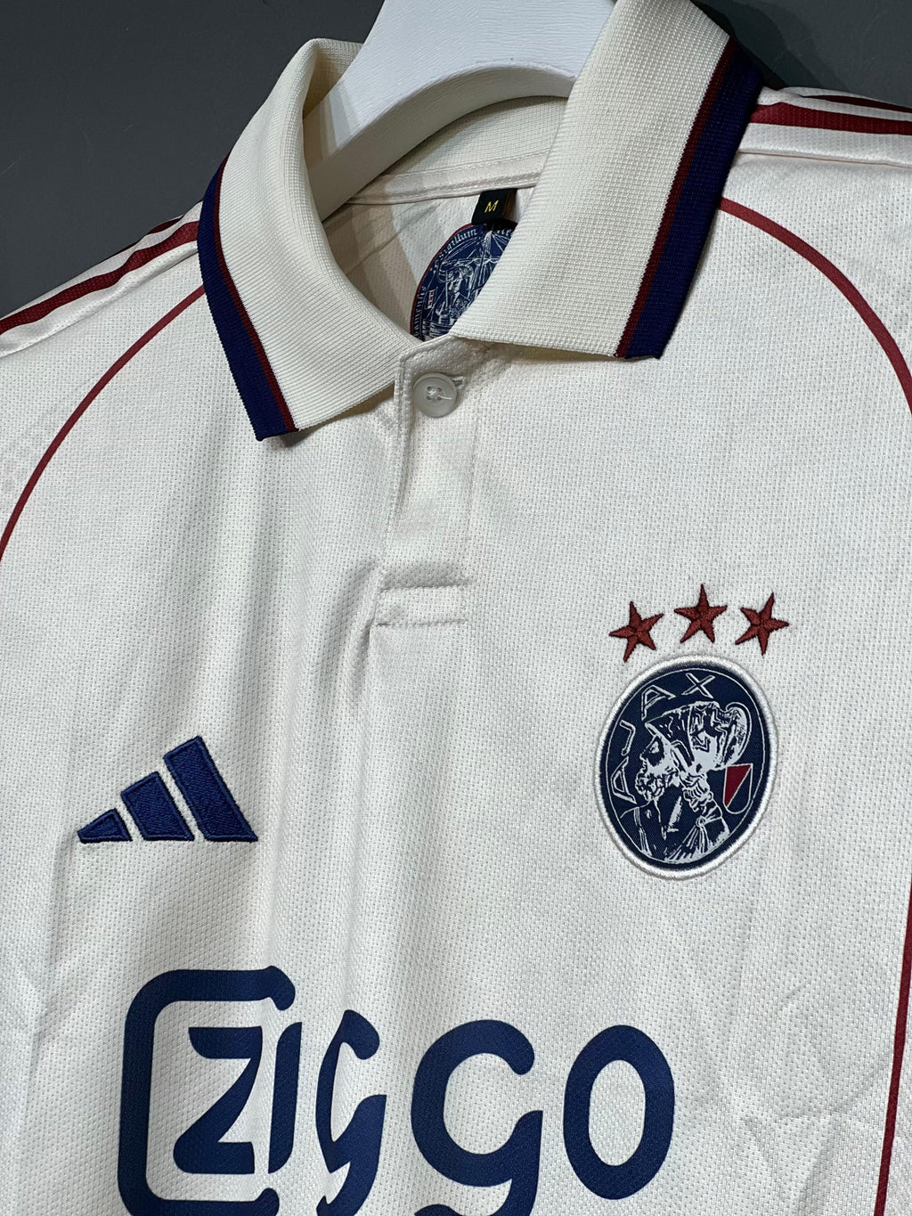 AJAX WITHOUT NAME WHITE