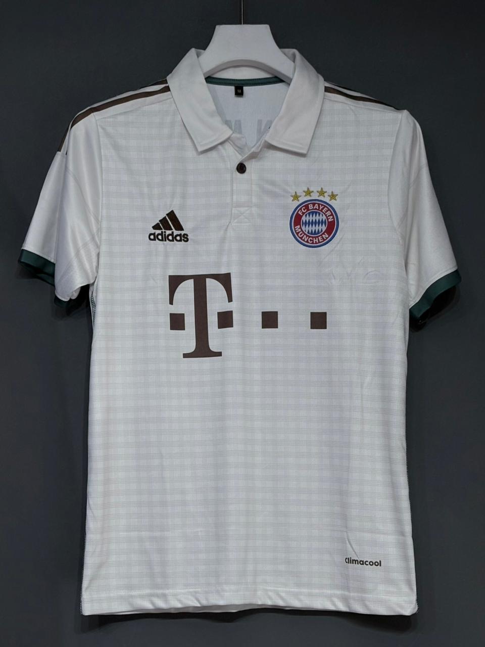 MULLER BAYERN 2013/14 AWAY KIT POLO EMBROIDERY